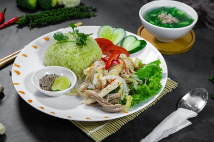 CƠM GÀ - CƠM DĨA